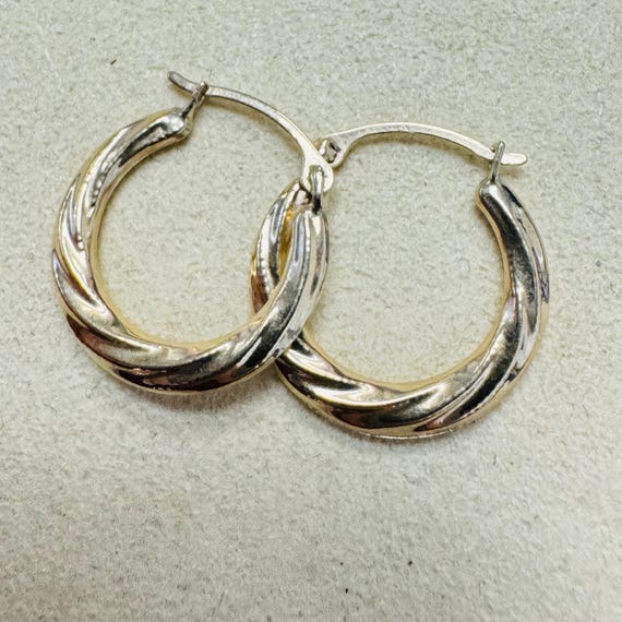 Twist Pattern  .65" Tapered Solid 14K Yellow Gold… - image 4