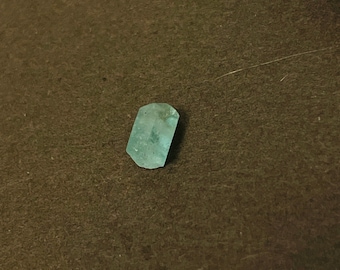 2.08CT Loose Natural Colombian Rough Emerald Crystal