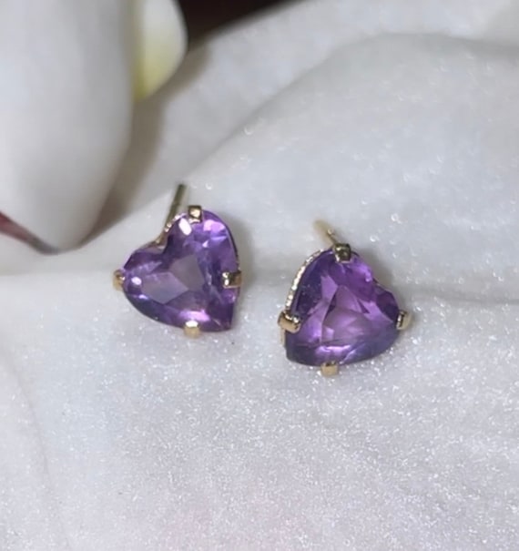 1.6CT Natural Purple Amethyst Heart Stud Earrings in Solid 14K