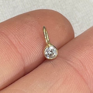 Natural Diamond .10CT  G Si1 Round Brilliant Cut 14K Yellow Gold Pendant Charm