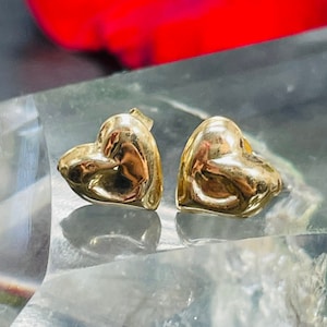 Dolphin Heart 10x9mm Solid 14K Yellow Gold Stud Earrings