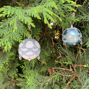 Tatted Christmas Ornaments