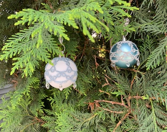 Decorazioni natalizie a tombolo