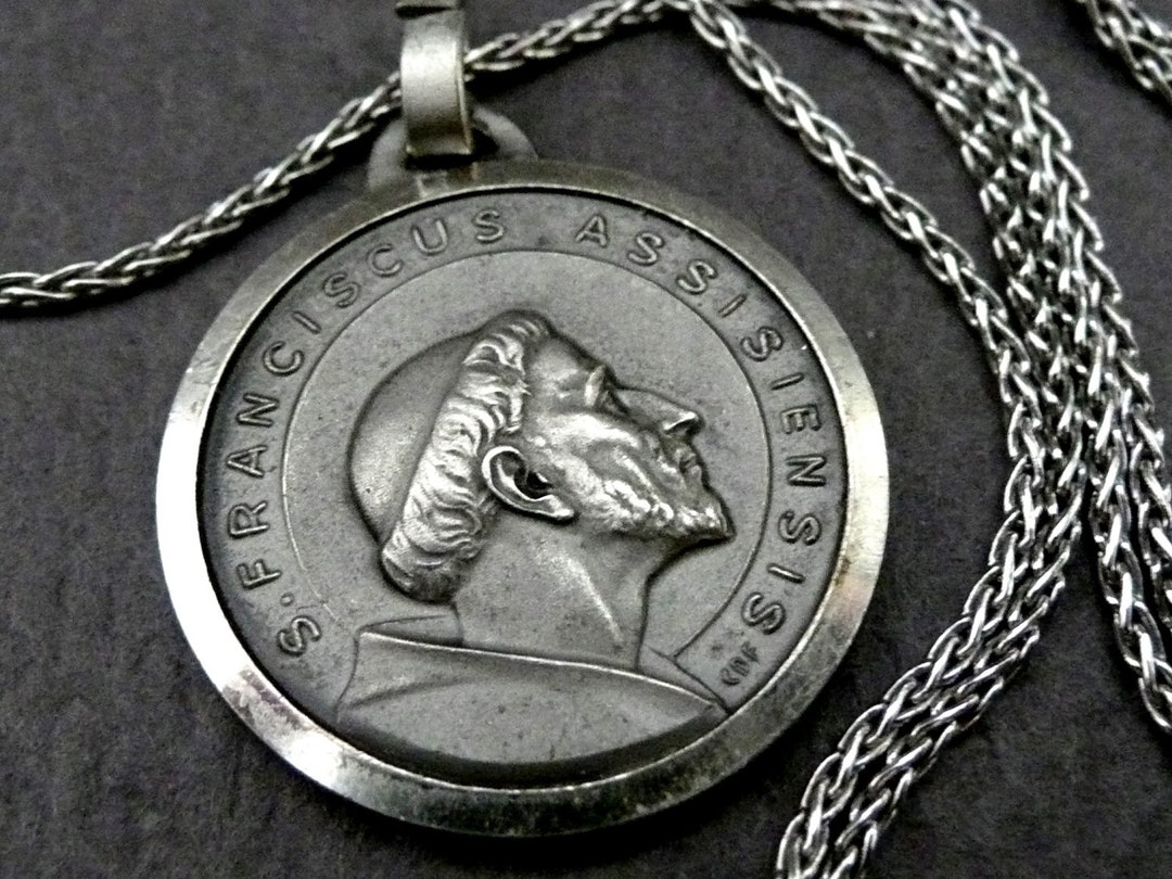 Saint Francis of Assisi Silver Necklace - Etsy