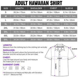 Op de afbeelding: Maattabel voor een Hawaiiaans overhemd voor volwassenen, met afmetingen in inches en centimeters. Bevat lengte, schouder, borst en mouw afmetingen voor maten S t/m 5XL. Toont ook wasvoorschriften en meetrichtlijnen.