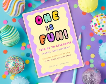 Invitación colorida para primer cumpleaños / Invitación divertida / Invitación arcoíris para fiesta de primer cumpleaños / Invitación infantil con letras de burbujas / Plantilla Canva