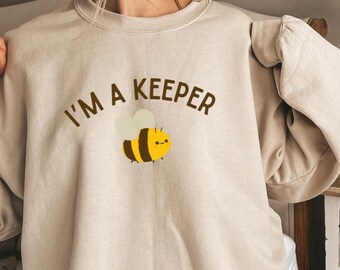Custom Name Cute Bee Tee 2026 Gift, I'm A Keeper Baby Bee T-shirt Bella Canvas Gildan Youth Toddler Baby Bodysuit Adult Tee