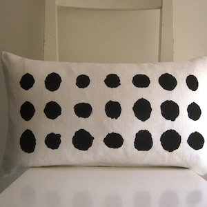 Black and white polka dot pillows hot sale