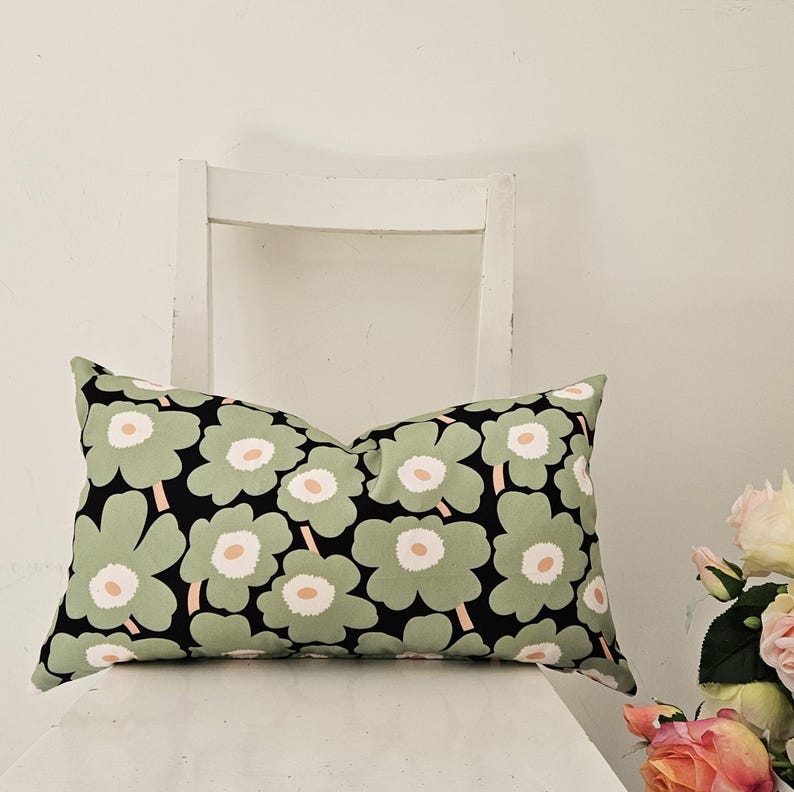 Marimekko Pieni Unikko Pillow Cover - Thumbnail 3