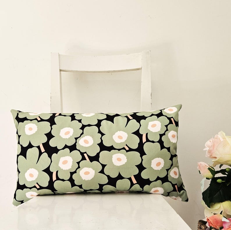 Marimekko Pieni Unikko Pillow Cover - Thumbnail 2