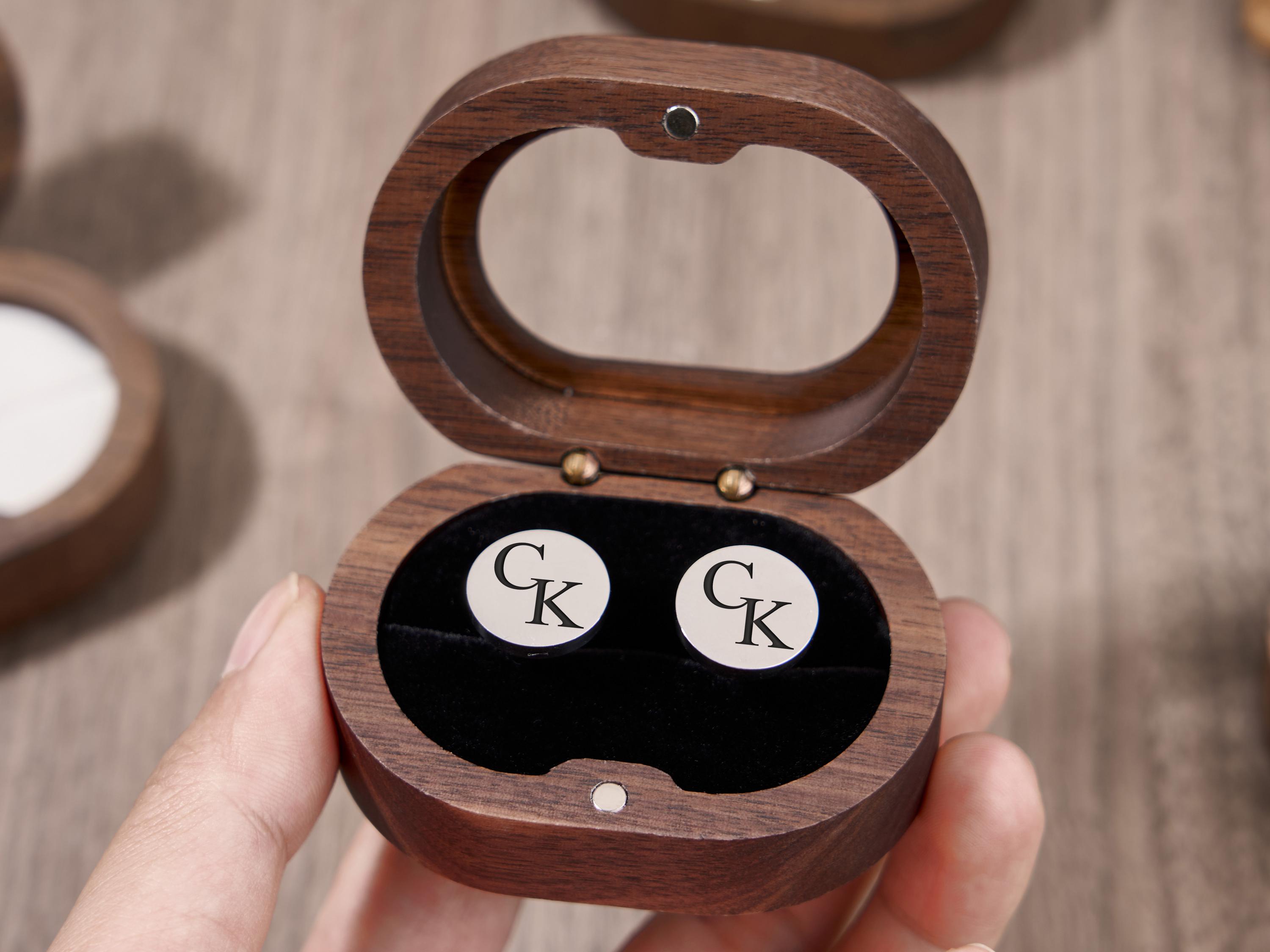 R y o　お値打ち！　天然エメラルド　タイバーカフスセット R y o お値打ち！ 天然エメラルド タイバーカフスセット R y o