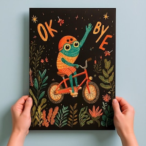 Stampa artistica di una rana divertente - Poster originale di OK Bye, stampa da parete con animali retrò, illustrazione di una rana in bicicletta per la cameretta dei bambini o per decorazioni fantasiose.