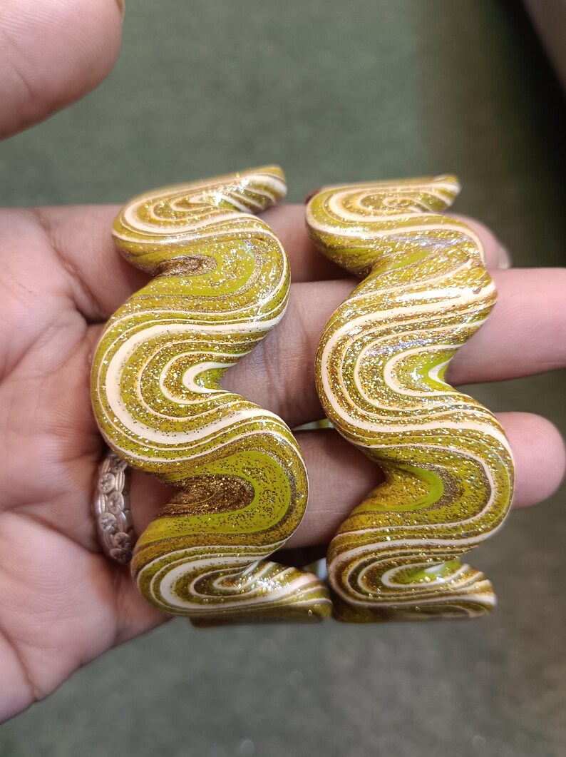 Undulating Gold Handmade Lac Bangles – Pair Braided Indian Lac Bangle for Women, Ethnic ...