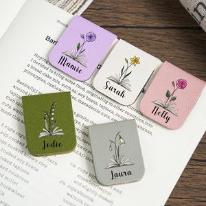 Leather Magnetic Bookmark,Custom Leather Birth Flower Bookmark,Personalized Magnetic Bookmark,Book Lover Birthday Gift,custom name bookmark