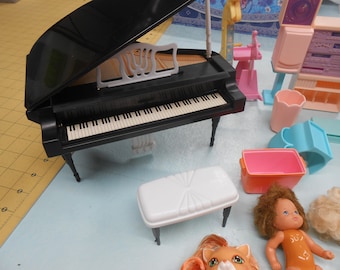 barbie grand piano