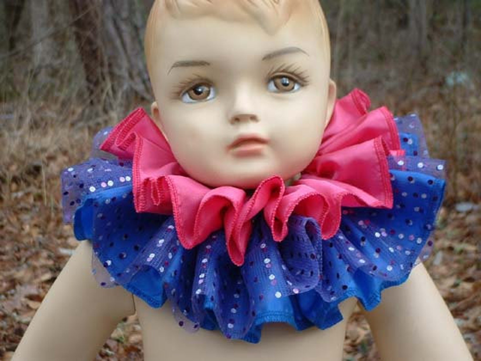 F019 Neck and Wrist Ruffs Circus Collar and Cuffs Etsy