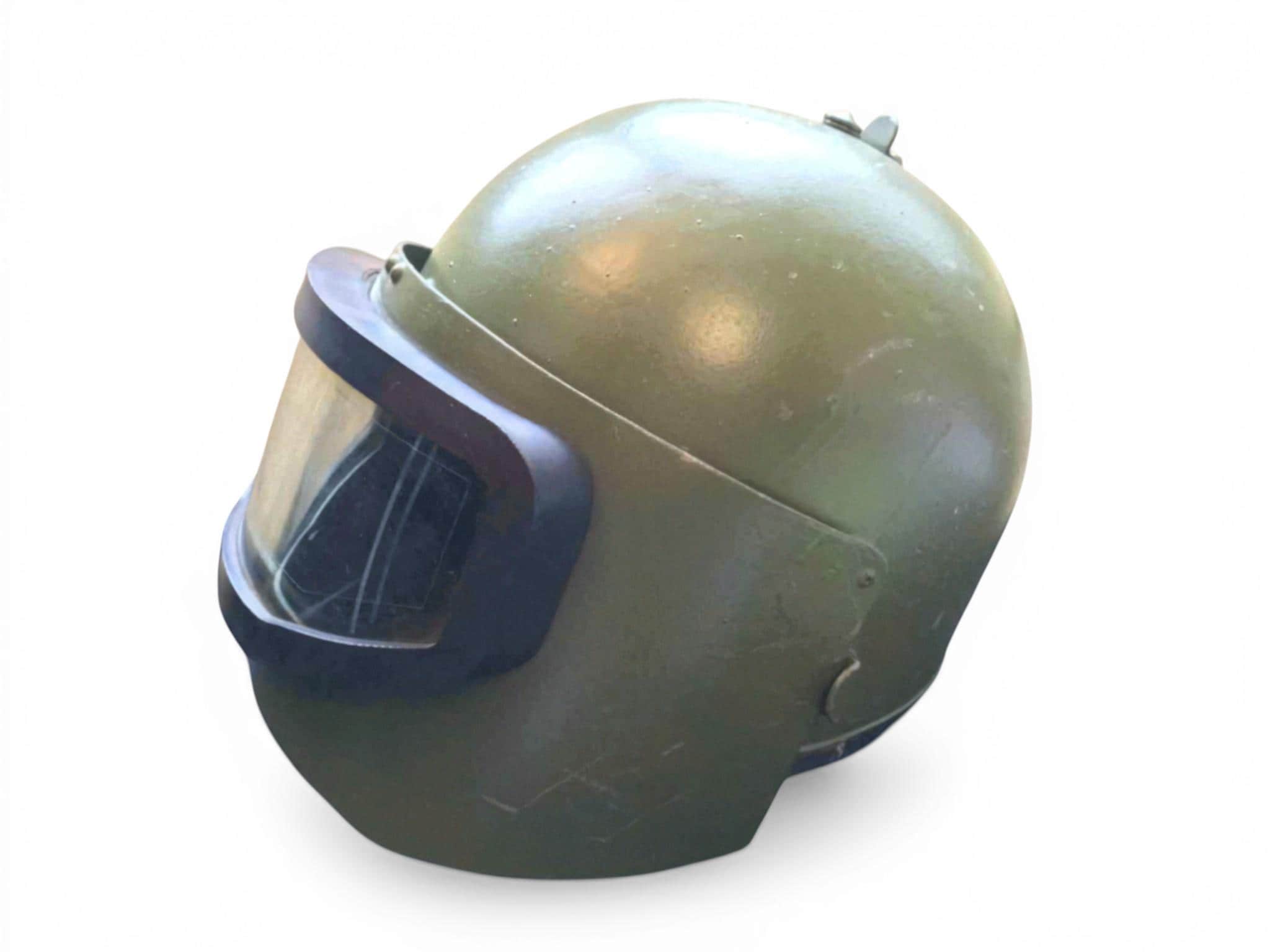 ロシア軍 altyn ヘルメット チタン合金マスク シェード チタン Amazon.co.jp: 9色【ロシア軍】 ALTYN ヘルメットカバー EMRデジタル