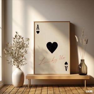 Arte de parede para impressão do Dia dos Namorados, design moderno de cartas de baralho com o texto "Lucky Us", decoração romântica com impressão digital, impressão digital, decoração para casa