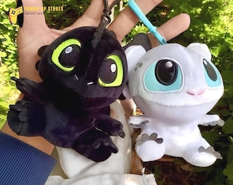 Plush Keychain Toothless Dragon Figure Inspired -  Night Fury Figure Toy – Light Fury Figure Toy - HTTYD Plush Keychain - Dragon Keychain