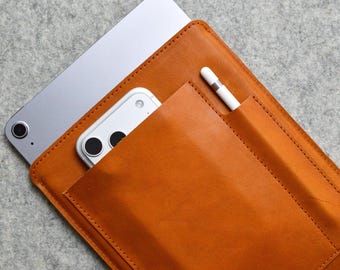 Leather Case for reMarkable 2, Case with Pocket for Paper Pro: Marker Holder, Merino Wool Felt lining, Personalization