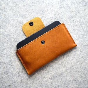 Handmade Leather iPhone 16 Pro Sleeve with AirTag Pocket, Personalized