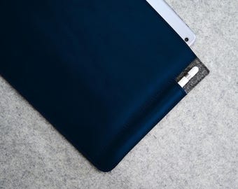 iPad Air 13 inch case, iPad Pro 13 inch Leather Case: iPad pro magic keyboard case, Wool Felt Lining, Personalization, fits Apple Pencil