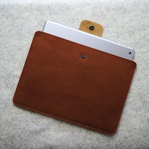 Custodia in pelle per iPad Pro 13 M5: custodia M4 per iPad Pro 13 pollici con Magic Keyboard, tasca per AirTag, fodera in feltro di lana, personalizzazione