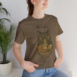 Ramen Cat Shirt, Kawaii Japanese Tee, Retro Kawaii Cat T-Shirt,  Funny Cat Anime Style Tee,  Japanese Lover, Cute Cat Lover, Gift for Her