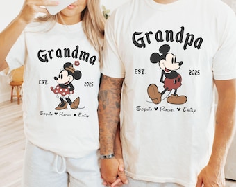 Disney oma Granpma bijpassende comfortkleuren shirt, aangepaste kindernaam Disney Trip Tee, Minnie Mickey aangepast, familie Disney vakantie-outfit