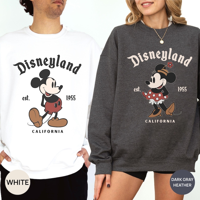 Sudadera retro de Minnie y Mickey Mouse para pareja en Disneyland. Sudadera con capucha para viaje familiar a California en Disneyland (establecida en 1955). Daisy y el Pato Donald. imagen 5