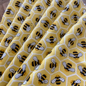 Bees Cloth Napkins, Paperless Towels, Washable Napkins