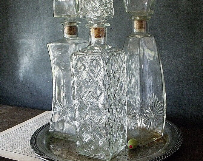 3 Vintage Decanters Etsy