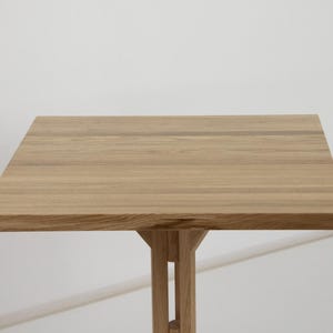 Dessus de table carré fait main en chêne massif : finition huilée naturelle, dimensions personnalisées