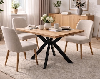 Piano del tavolo quadrato in rovere massello, realizzato a mano: finitura oliata naturale, dimensioni personalizzate.