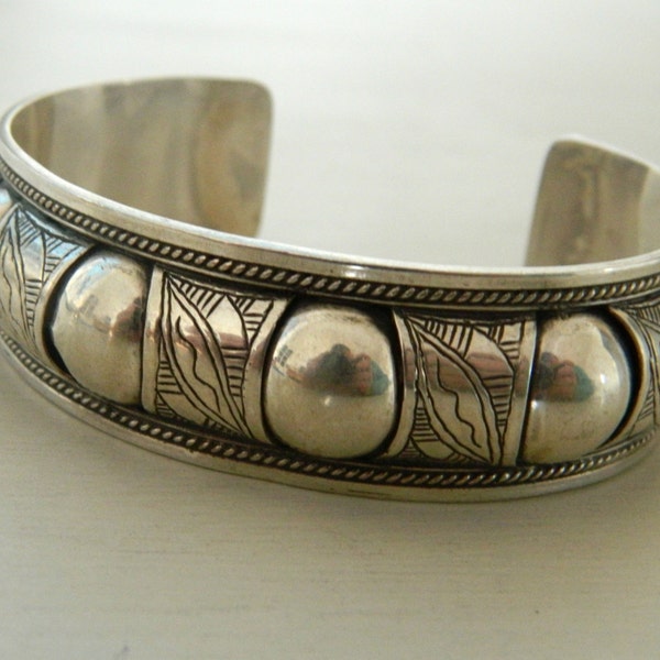 Tribal Silver Bracelet Vintage Tuareg Cuff Bangle