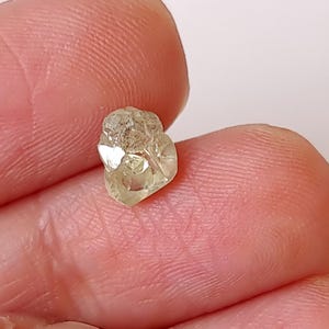 Beautiful Rough Yellow Diamond, Natural Clear Light Yellow Luster Uncut Diamond Loose For Jewelry / Ring / Pendant 7mm, 1 Pc - PDD706