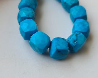 40 Perles Cubes Turquoise Synthèse 4mm - Bleu Nuit - Pour Création De Bijoux