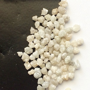 2.5-4.5mm White Raw Diamonds, White Rough Diamonds, Rough Diamond, Uncut Diamond, Loose Conflict Free Diamond For Jewelry (1Ct To 50Cts)