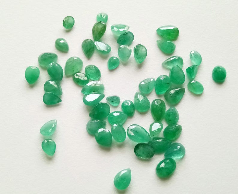 Oval /& Pear Shape Natural Emerald Gemstones Loose Emerald Cut stones 5.5X7.5mm WHOLESALE 10 Pcs Emerald Cut Stones PS5044 3.5X4.5mm