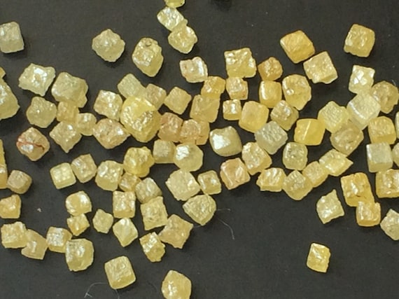3.5-4mm Yellow Perfect Cube Rough Diamonds, Tiny Undrilled Natural Yellow Raw Diamond Box Bead, Loose Raw Uncut Diamond Cubes (1Pc To 2Pc)