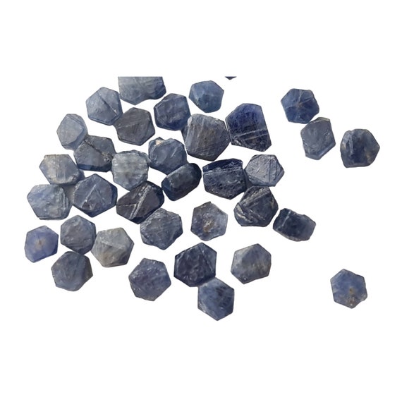 Natural Blue Sapphire Rough, Un Drilled Raw Sapphire for Jewelry