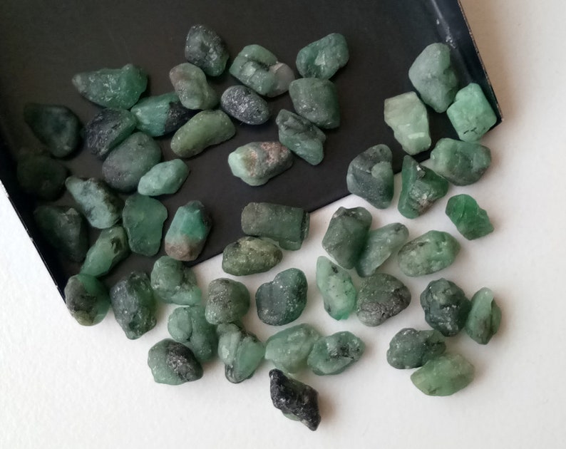 7-8mm Emerald Rough, Green Emerald Rough Stones, Rough Emerald Gemstones, Raw Emerald, Loose Raw Emerald 25Pcs T0 50Pcs Options PDG265 image 6