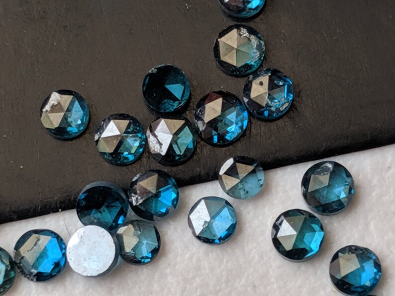 - PPD561 Blue Rose Cut Diamond For Jewelry 2Pcs To 8Pcs Blue Round Rose Cut Diamond Flat Back Diamond Cabochon 2-2.5mm Rose Cut Diamond