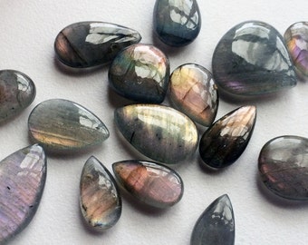 16-25mm Labradorite Plain Cabochons, Rare Purple Fire Labradorite Gemstones, Mix Shape Purple Fire 1 Pièce Labradorite Pour Bijoux - KS96