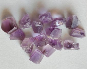 Améthyste brésilienne brute de 8-10 mm, améthyste brute, améthyste violette brute en vrac, non percée (5 pièces à 50 options) - ADG322