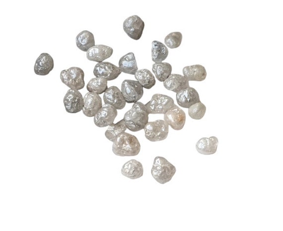 2.5-4.5mm Raw White Grey Diamond, 1 CTW Natural White Grey River