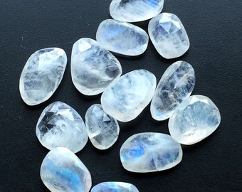 6 x 4 mm-7 x 5 mm ラブラドライト ペアカット、希少なラブラドライト