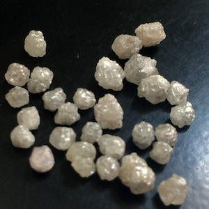 2.5-4.5mm Grey White Rough Diamond, Natural Grey White Raw Diamond, Uncut Diamond, Loose Diamond, Conflict Free For Diamond (5Pcs To 10Pcs)