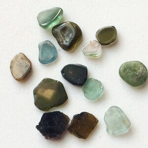 8-14mm Green Tourmaline Slices, Loose Green Tourmaline Gemstones, 12 Pcs Raw Tourmaline Slices For Jewelry - KS3152