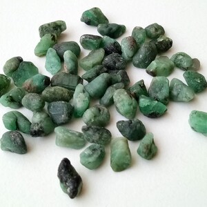 7-8mm Emerald Rough, Green Emerald Rough Stones, Rough Emerald Gemstones, Raw Emerald, Loose Raw Emerald 25Pcs T0 50Pcs Options PDG265 image 5